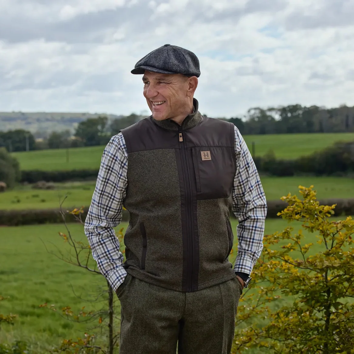 Härkila - Kalix Fleece Vest // Willow green / Shadow brown - Image 8