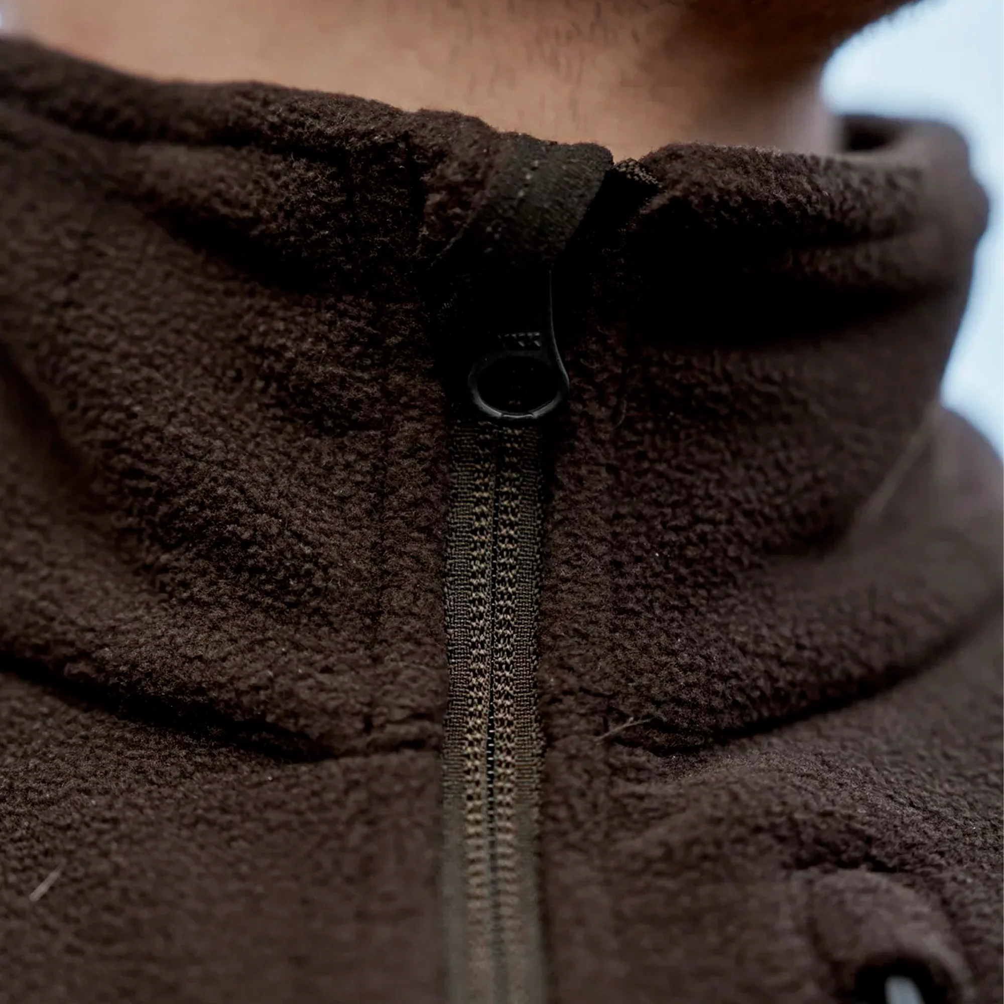 Härkila - Aspire Fleecevest // Shadow Brown - Image 4