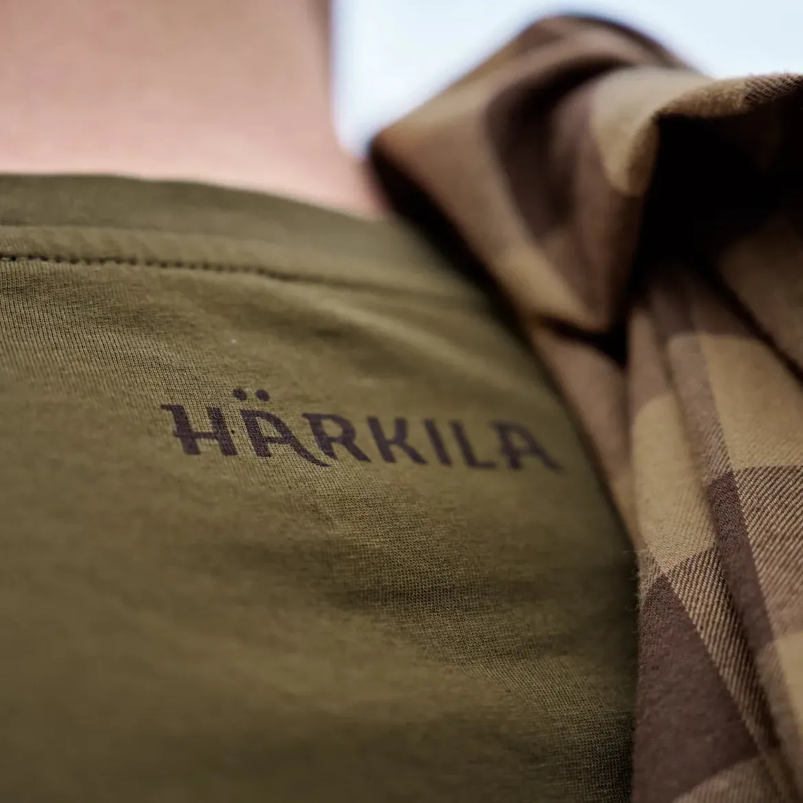 Härkila - H-logo S/S T-shirt // Dark olive - Image 6