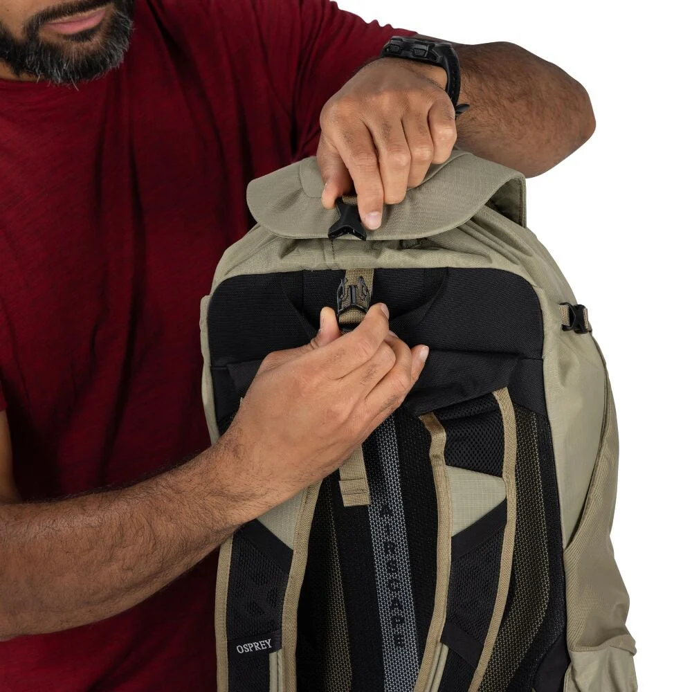 Osprey - Sportlite 22 Rygsæk 22L // Olive Tan - Image 11