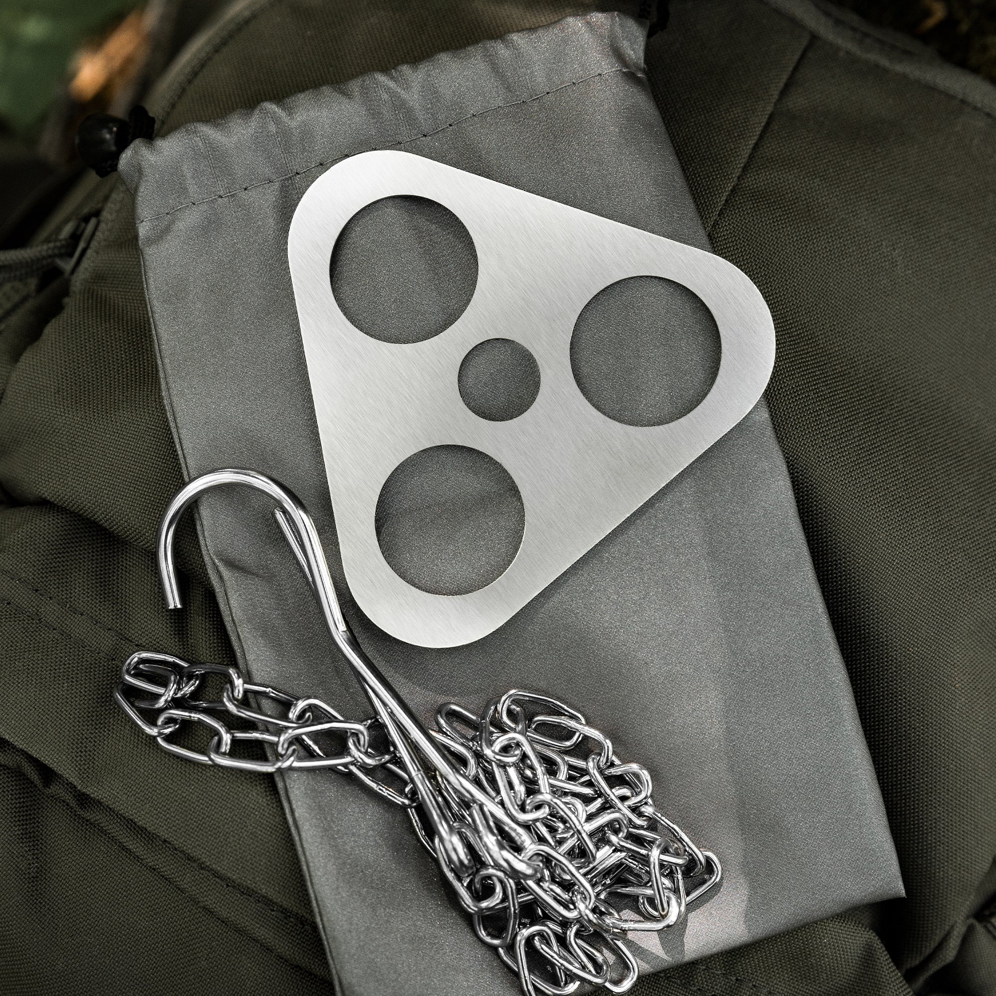 Sunny Hiker - DIY Bushcraft Bålstativ - Image 4