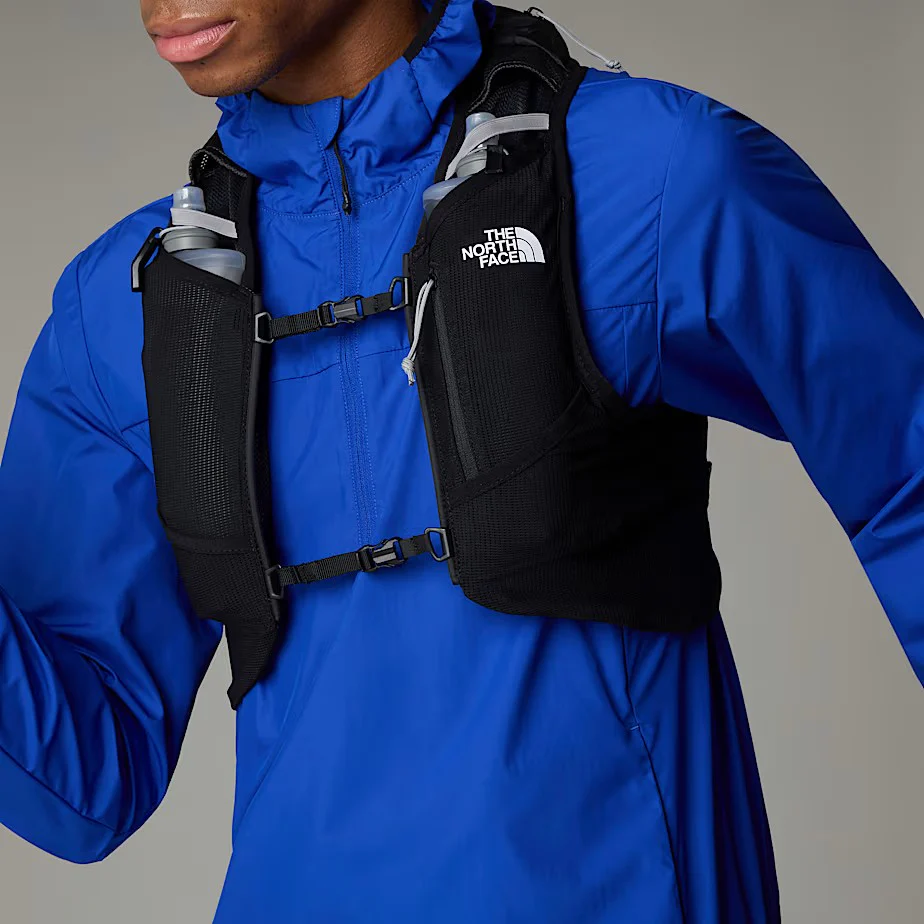 The North Face - Sunriser Run Vest 8L // Sort - Image 5