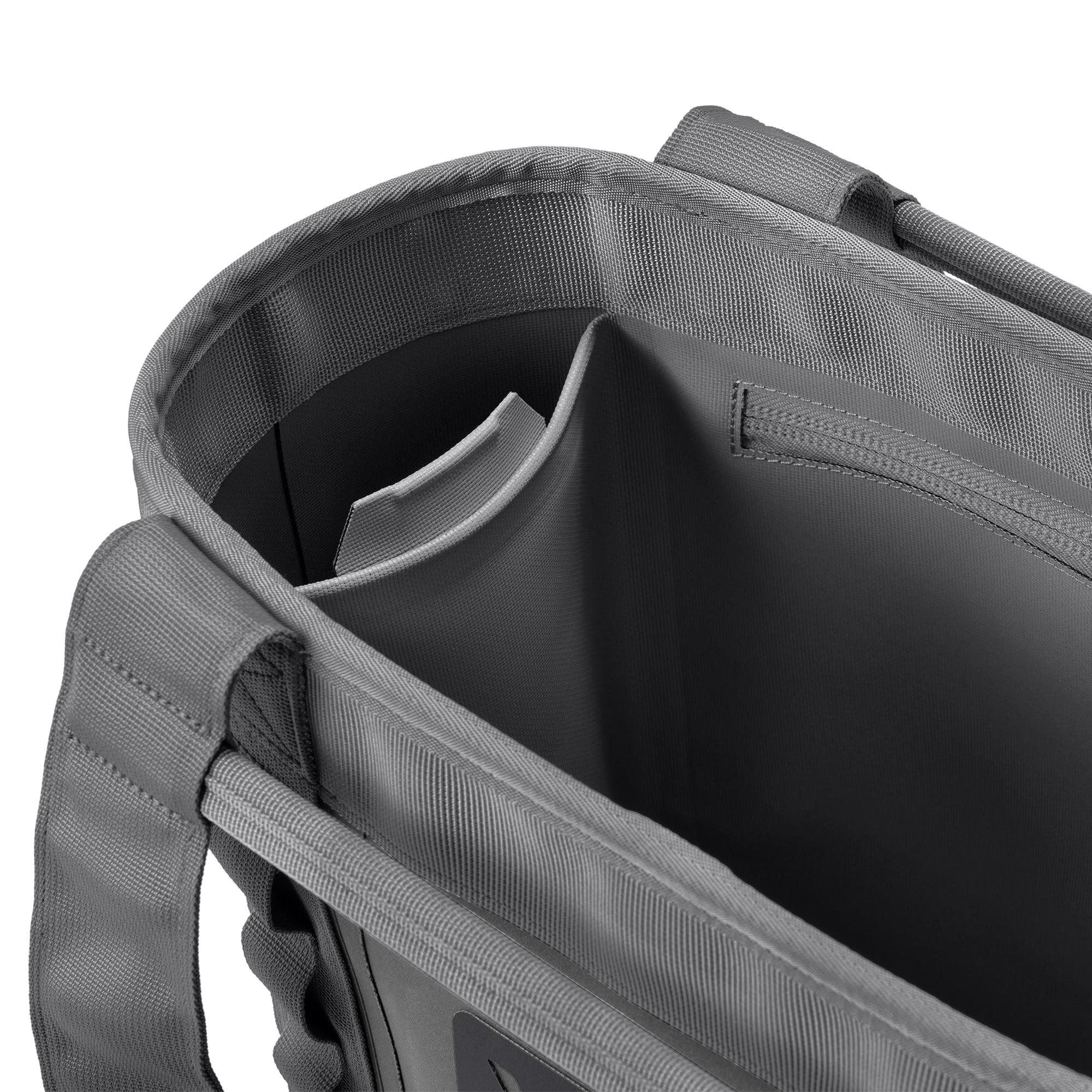 YETI - Camino 20 Carryall Tote Bag 20L // Storm Grey - Image 4