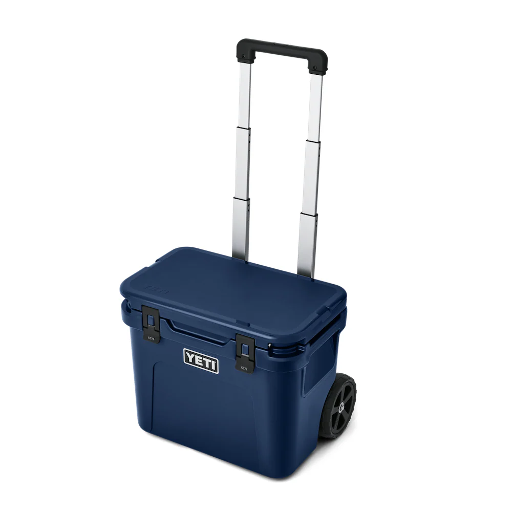 YETI - Roadie 32 Køleboks med hjul // Navy