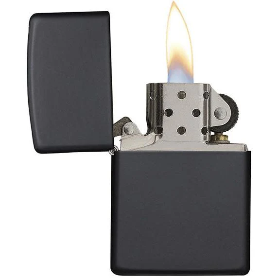 Zippo - Black Matte Lighter m. firmalogo - Image 4
